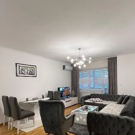 Nejra Apartamento